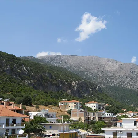 Petros Apartmanhotel