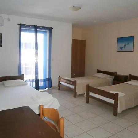 Petros Apartmanhotel