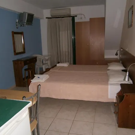 Aparthotel Petros Studios