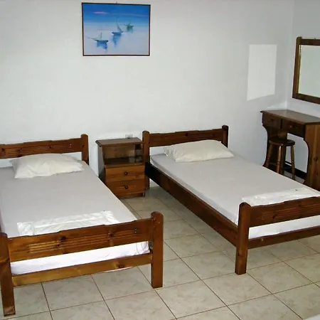 Apartmanhotel Petros Pórosz