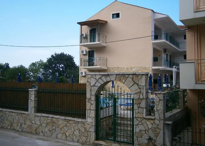 Petros Apartahotel Poros (Kefalonia)