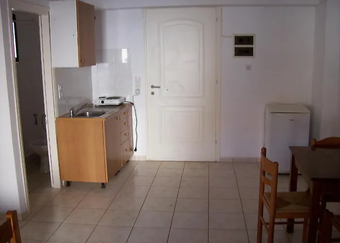 Petros 3* Poros (Kefalonia)