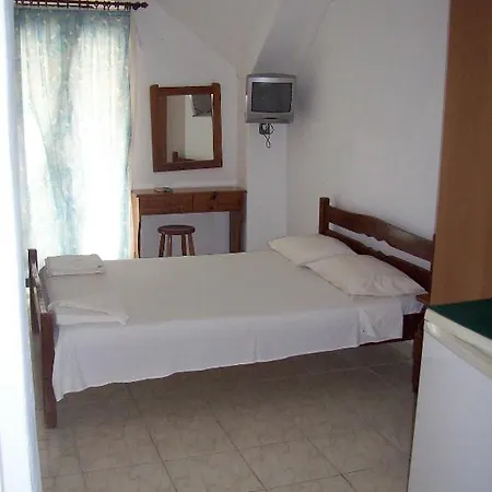 Lägenhetshotell Petros Poros (Kefalonia)
