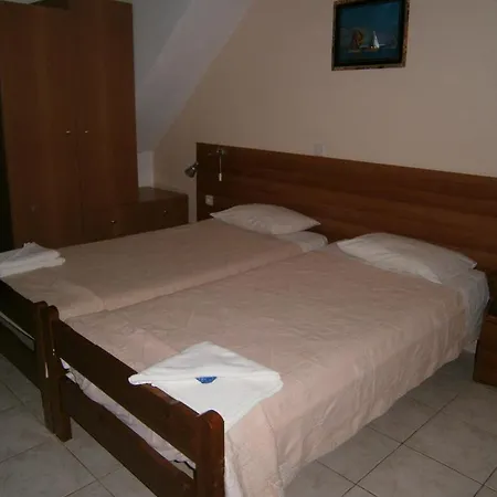 Lägenhetshotell Petros 3*