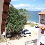 佩特罗斯一室公寓